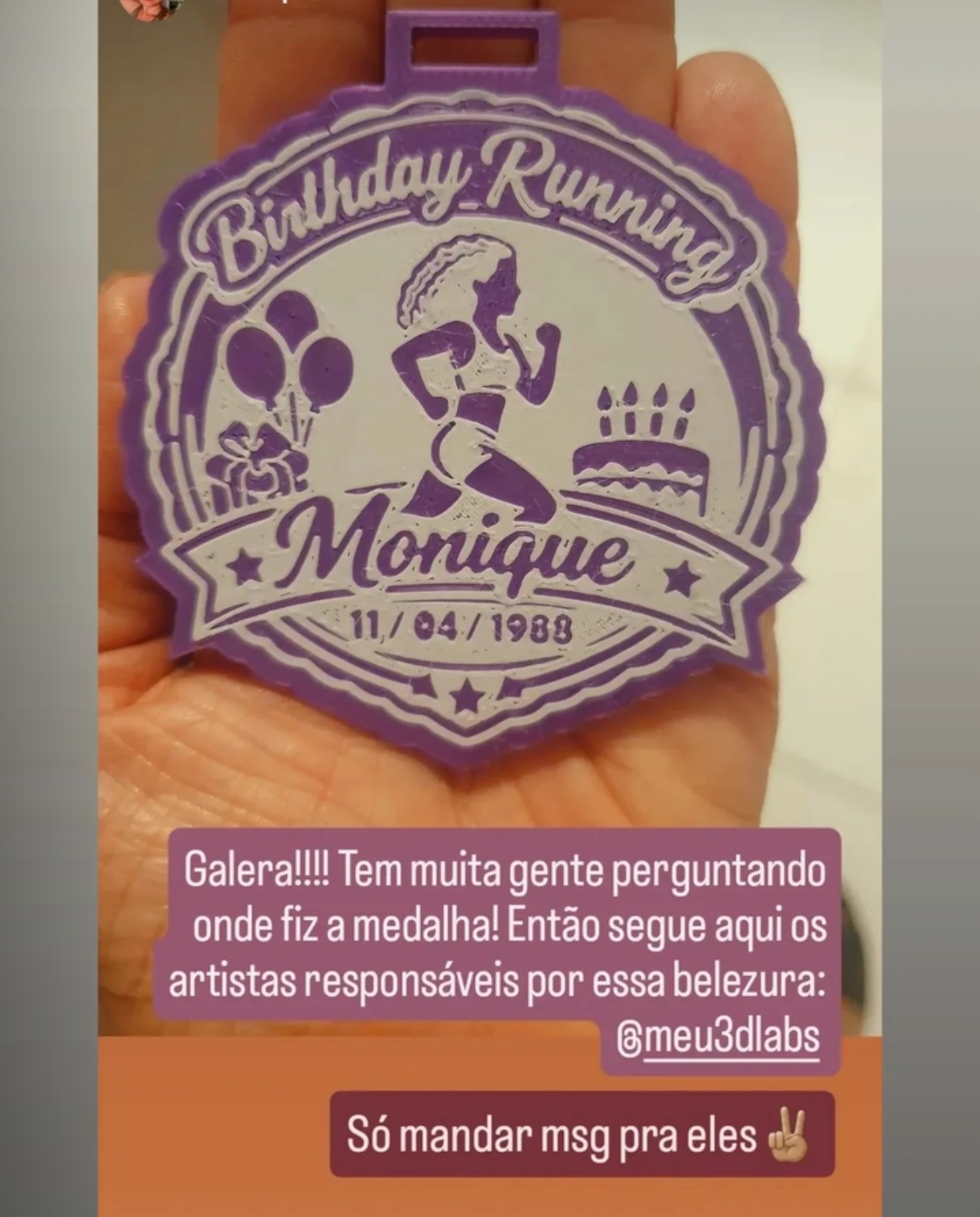 Story de cliente recebendo miniatura 3D